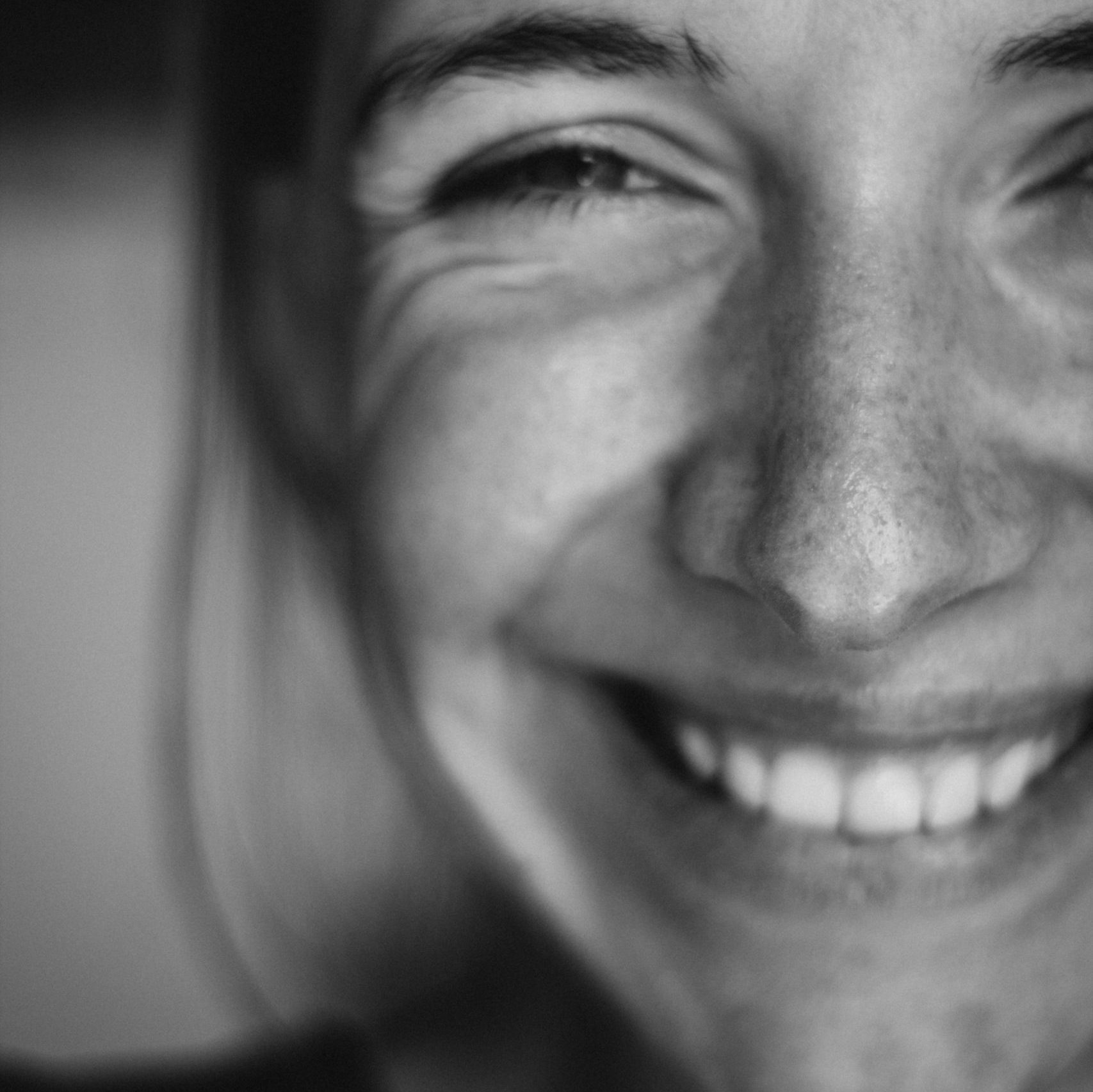 cropped-kate-kozyrka-B41fY4dhX18-unsplash-scaled-1.jpg